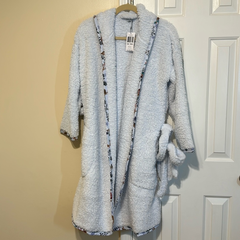 NWT Vera Bradley Fluffy Fleece Robe